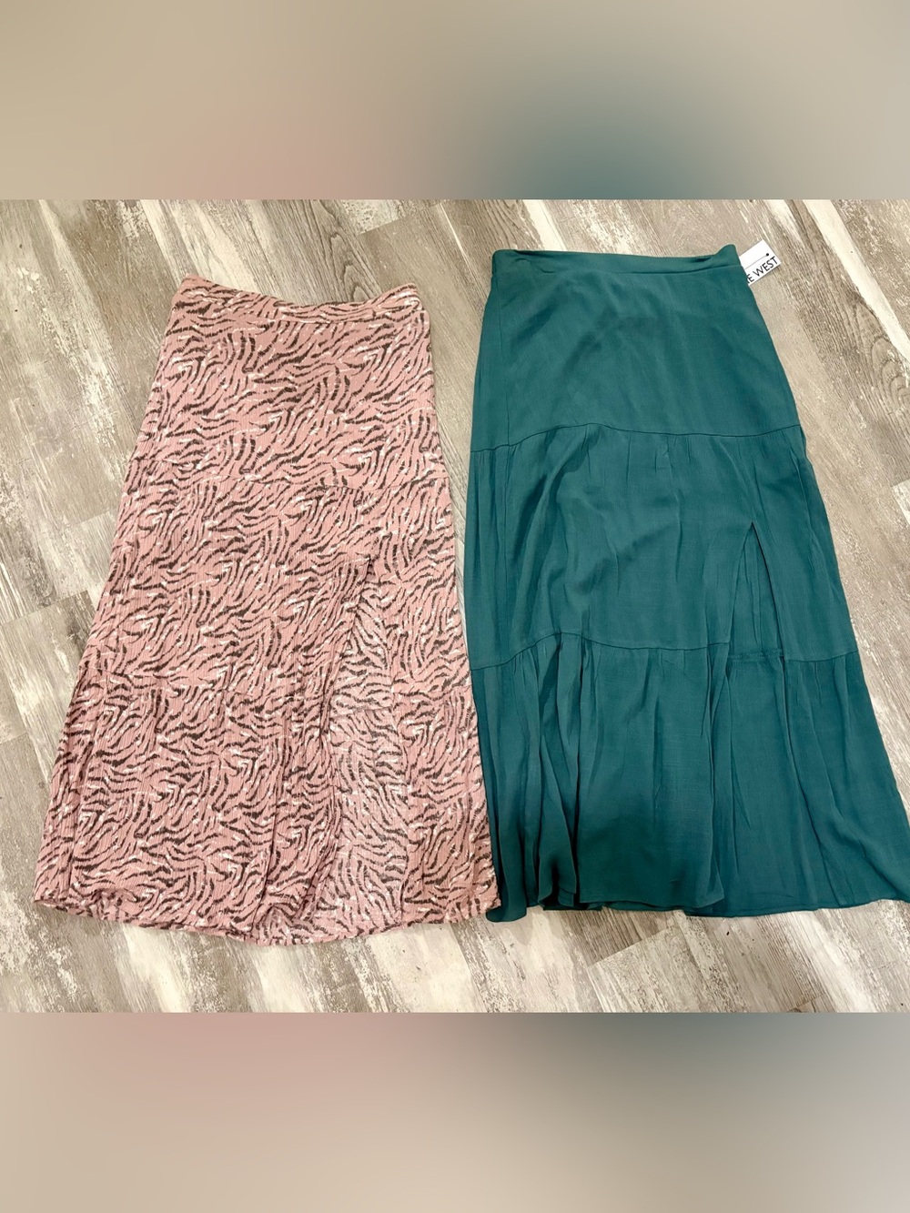 Nine West Teal Tiered Midi Skirt